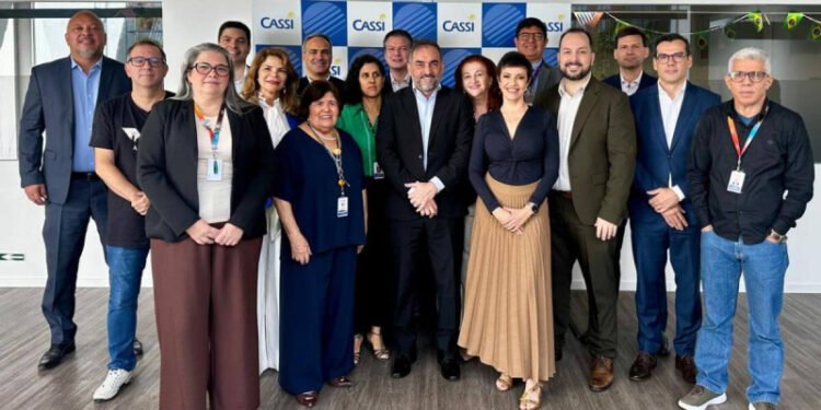 Tomam posse na Cassi a diretora Luciana Bagno e os conselheiros deliberativos e fiscais eleitos em março