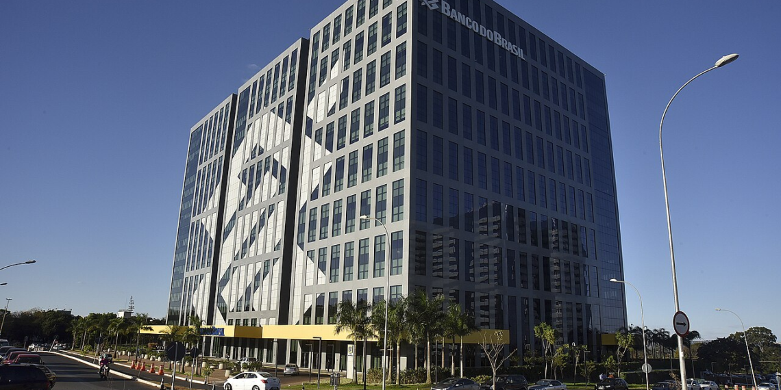 Privatização do BB em eventual governo Flávio Bolsonaro levaria ao desmonte da Cassi e da Previ, alertam dirigentes eleitos